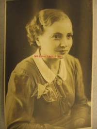 Kaunis neiti -valokuva