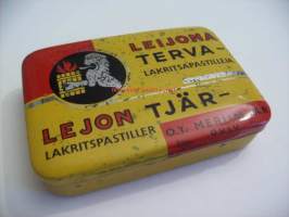 Leijona Tervalakritsapastilleja, Merijal Oulu rasia 6x8x2 cm peltiä tuotepakkaus