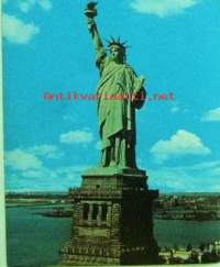 Postikortti &quot;Statue of Liberty. Liberty Island, New York Bay&quot;