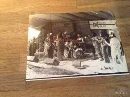 Iso valokuva - iso bändi - Ruisrock -73